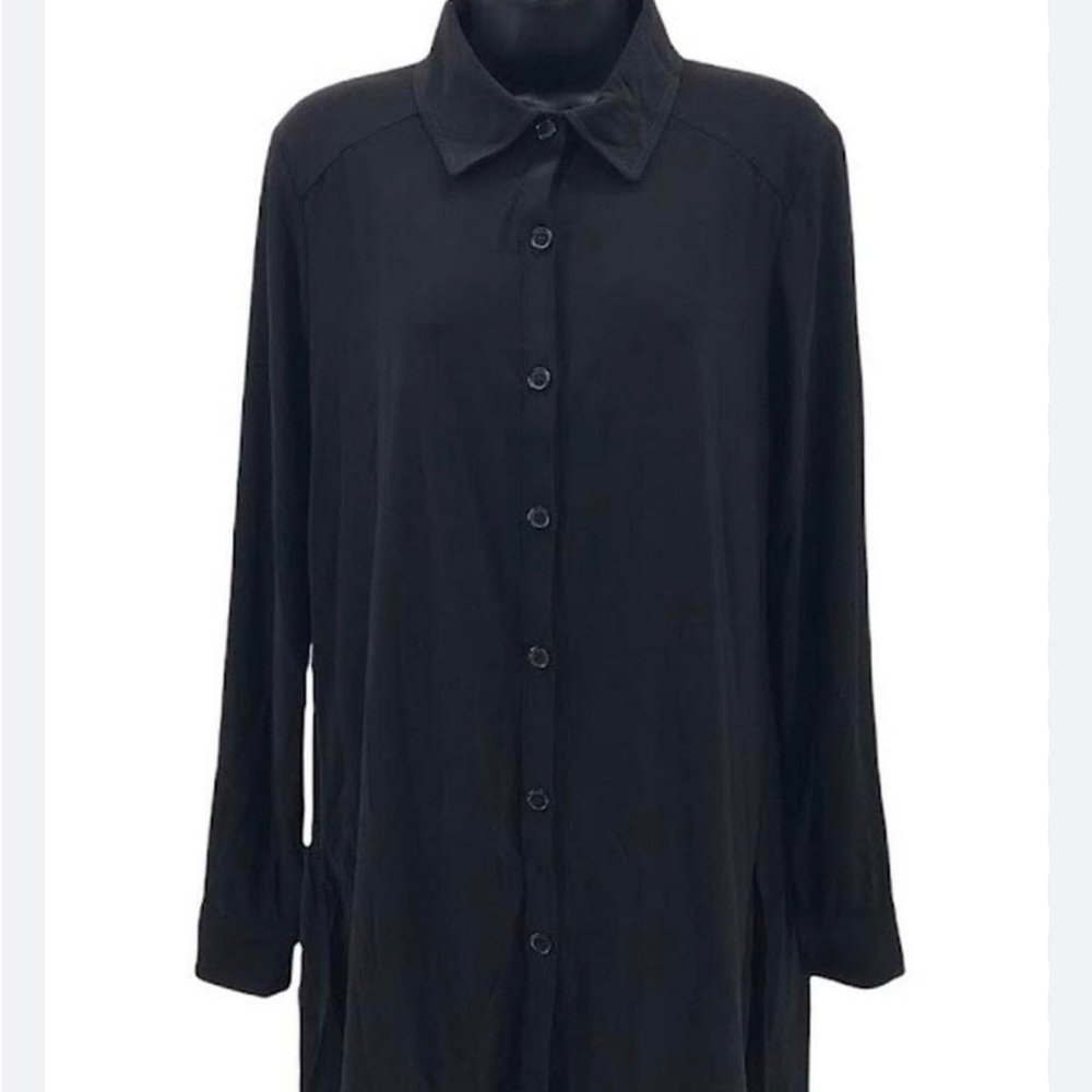 Nina Leonard Black Button Up Top